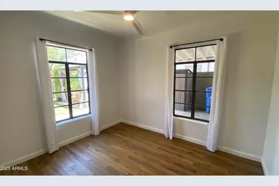 1136 E Almeria Road, Phoenix, AZ 85006 - Photo 19