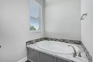 32567 W Santa Cruz Ave, Maricopa, AZ 85138 - Photo 17