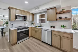 4009 E Charter Oak Rd, Phoenix, AZ 85032 - Photo 9