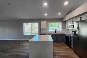 1382 E Butler Cir, Chandler, AZ 85225 - Photo 9