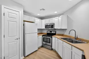 14000 N 94th St, Scottsdale, AZ 85260 - Photo 5