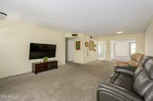11627 N Sun Valley Dr, Sun City, AZ 85351 - Photo 9