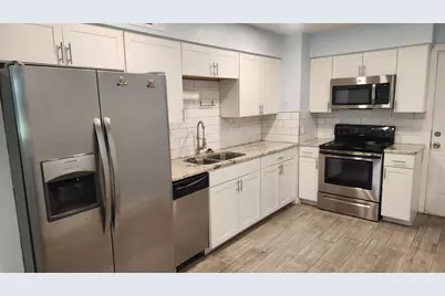 6819 N 12th Street #3, Phoenix, AZ 85014 - Photo 5