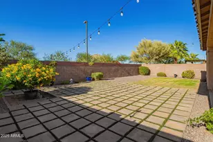 2756 E Hickory St, Gilbert, AZ 85298 - Photo 45