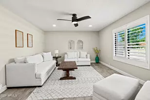 4345 E Carol Ann Ln, Phoenix, AZ 85032 - Photo 5