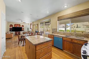 7020 W Tonto Dr, Glendale, AZ 85308 - Photo 9