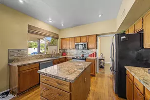 7020 W Tonto Dr, Glendale, AZ 85308 - Photo 11