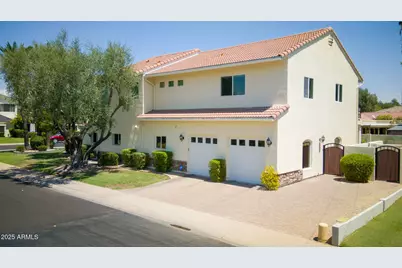 229 W Vista Avenue, Phoenix, AZ 85021 - Photo 13