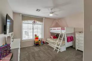 315 E Glenhaven Dr, Phoenix, AZ 85048 - Photo 15