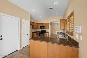 10204 W Preston Ln, Tolleson, AZ 85353 - Photo 11