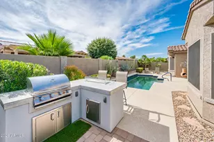 19361 N Echo Rim Dr, Surprise, AZ 85387 - Photo 37