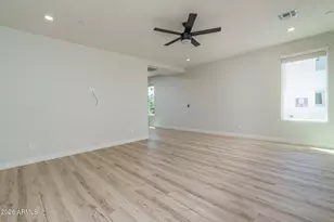 2601 E Clarendon Ave, Phoenix, AZ 85016 - Photo 21