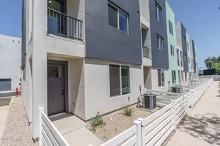 2601 E Clarendon Ave, Phoenix, AZ 85016 - Photo 3