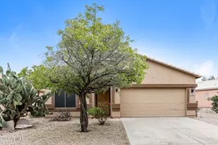 65 E Saddle Way, San Tan Valley, AZ 85143 - Photo 1