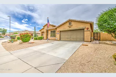 10282 S 185th Avenue, Goodyear, AZ 85338 - Photo 3