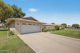 19010 N Signal Butte Cir, Sun City, AZ 85373 - Photo 3