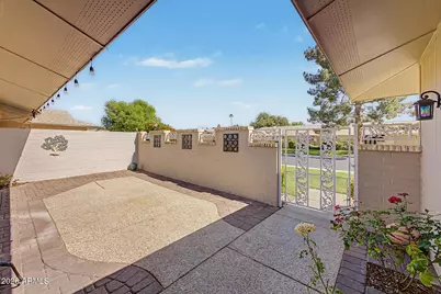 19010 N Signal Butte Circle, Sun City, AZ 85373 - Photo 5