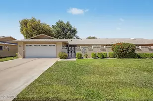 19010 N Signal Butte Cir, Sun City, AZ 85373 - Photo 1