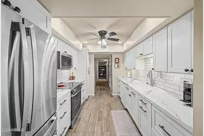 19010 N Signal Butte Circle, Sun City, AZ 85373 - Photo 11