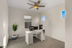 4724 E Parkside Ln, Phoenix, AZ 85050 - Photo 15