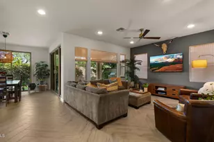 4724 E Parkside Ln, Phoenix, AZ 85050 - Photo 3