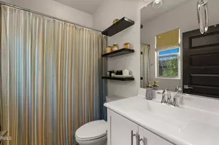 4724 E Parkside Ln, Phoenix, AZ 85050 - Photo 17