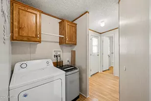 7810 W Peoria Ave, Peoria, AZ 85345 - Photo 25