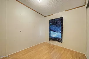 7810 W Peoria Ave, Peoria, AZ 85345 - Photo 23