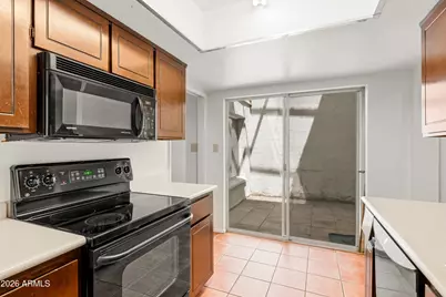 2934 N Casa Tomas Court, Phoenix, AZ 85016 - Photo 3