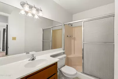 2934 N Casa Tomas Court, Phoenix, AZ 85016 - Photo 19