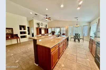 24 N Pamplona Lane, Casa Grande, AZ 85194 - Photo 5