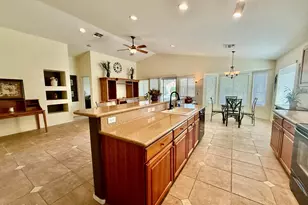 24 N Pamplona Ln, Casa Grande, AZ 85194 - Photo 5