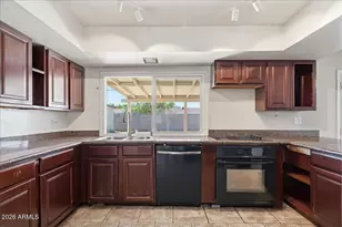 8501 E Thomas Rd, Scottsdale, AZ 85251 - Photo 15