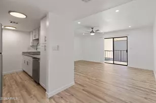 3033 E Devonshire Ave, Phoenix, AZ 85016 - Photo 1