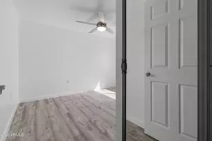 3033 E Devonshire Ave, Phoenix, AZ 85016 - Photo 7