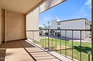 3033 E Devonshire Ave, Phoenix, AZ 85016 - Photo 23