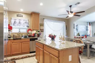 786 W Jahns Dr, Casa Grande, AZ 85122 - Photo 13