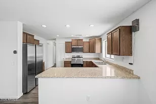 37080 W Bello Ln, Maricopa, AZ 85138 - Photo 11