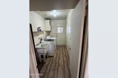 2602 E Charleston Avenue, Phoenix, AZ 85032 - Photo 3