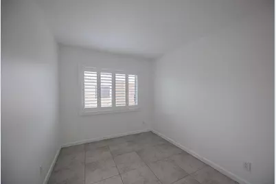 4615 E Jones Avenue, Phoenix, AZ 85040 - Photo 17