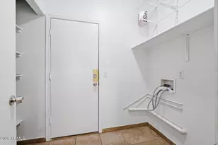 6402 W Edgemont Ave, Phoenix, AZ 85035 - Photo 31