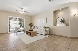 6402 W Edgemont Ave, Phoenix, AZ 85035 - Photo 11