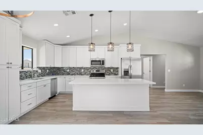 36211 W Globe Avenue, Tonopah, AZ 85354 - Photo 11