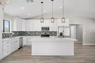 36211 W Globe Ave, Tonopah, AZ 85354 - Photo 11