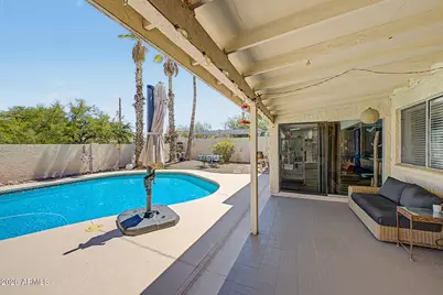 1132 E Village Circle Drive, Phoenix, AZ 85022 - Photo 37