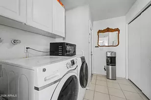 1132 E Village Circle Dr, Phoenix, AZ 85022 - Photo 35