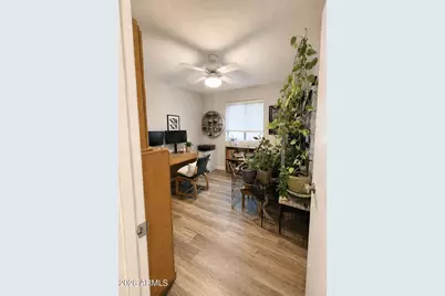 1132 E Village Circle Drive, Phoenix, AZ 85022 - Photo 15