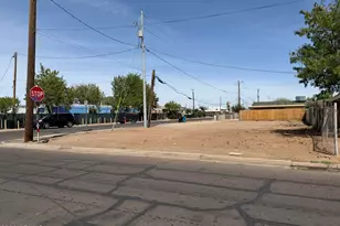 2301 E Taylor St, Phoenix, AZ 85006 - Photo 1