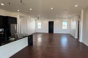 22227 W Dixileta Dr, Wittmann, AZ 85361 - Photo 5