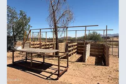 22227 W Dixileta Drive, Wittmann, AZ 85361 - Photo 33